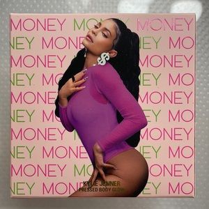 Kylie Cosmetics Pressed Body Glow